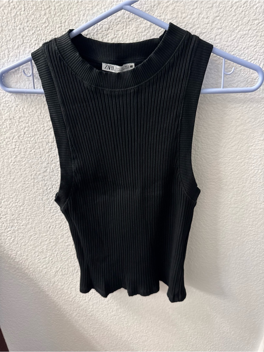 Zara Black Ribbed Crewneck Tank